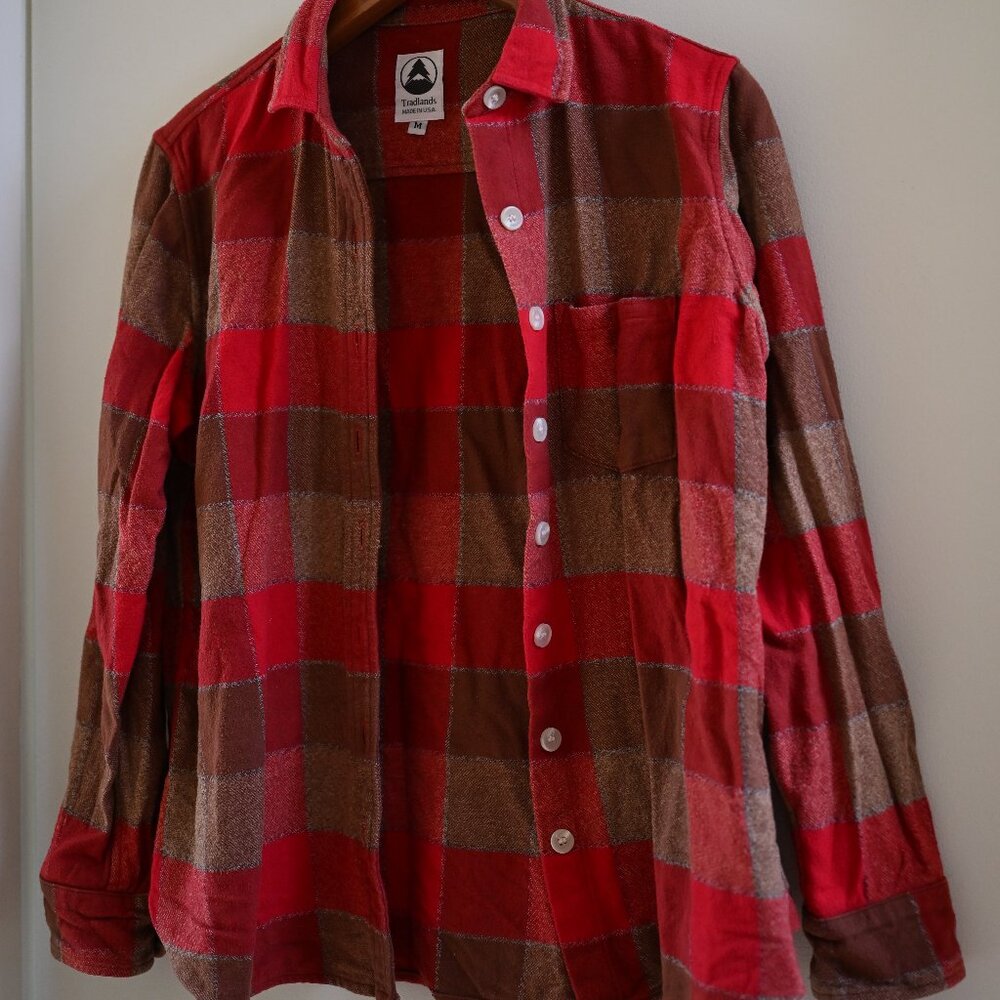 Tradlands flannel size M